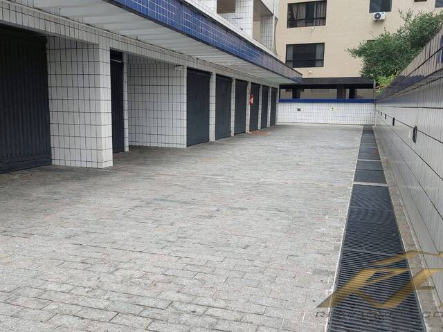 #V037 - Apartamento para Venda em Santos - SP
