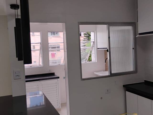 Apartamento para Venda em Santos - 2