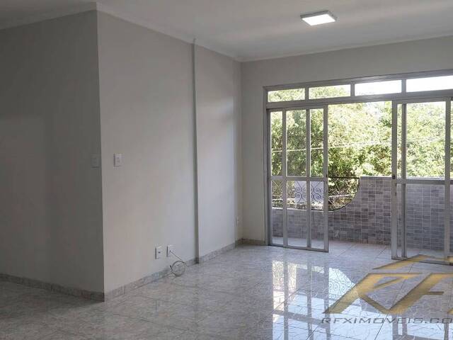#V043 - Apartamento para Venda em Santos - SP