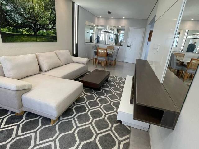 #VL044 - Apartamento para Venda em Santos - SP