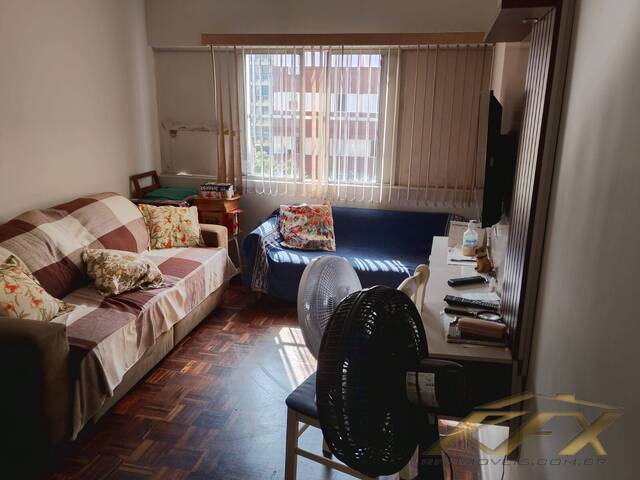 #V048 - Apartamento para Venda em Santos - SP